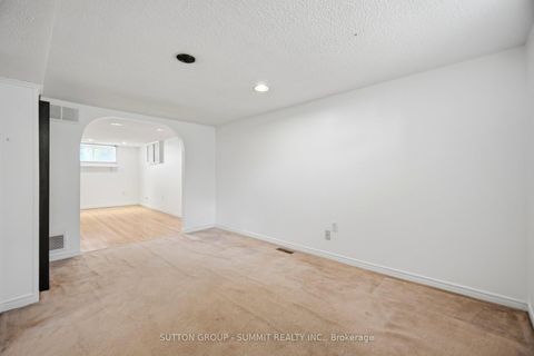 Photo 31 at 63 Chamberlain Avenue, Belgravia, Toronto