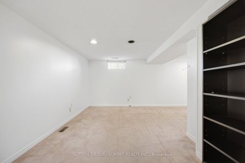 Photo 32 at 63 Chamberlain Avenue, Belgravia, Toronto