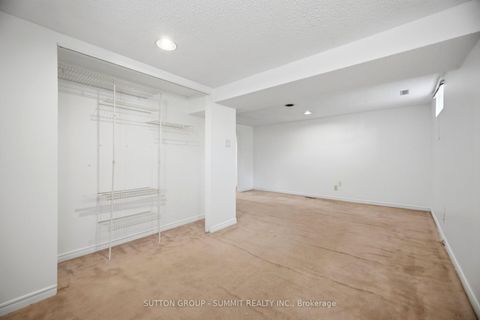 Photo 36 at 63 Chamberlain Avenue, Belgravia, Toronto