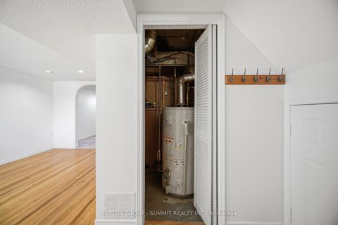 Photo 41 at 63 Chamberlain Avenue, Belgravia, Toronto