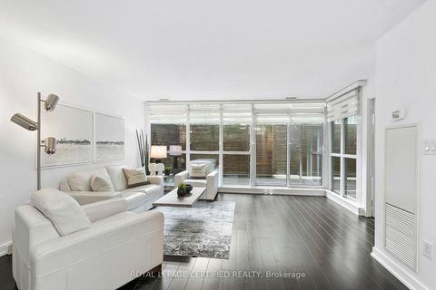 Photo 11 at 227 - 10 Capreol Court, Waterfront Communities C1, Toronto