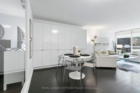 Photo 18 at 227 - 10 Capreol Court, Waterfront Communities C1, Toronto