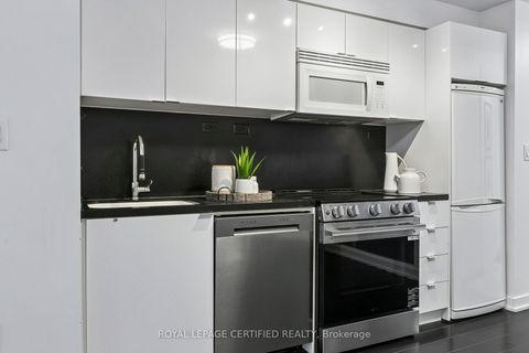 Photo 26 at 227 - 10 Capreol Court, Waterfront Communities C1, Toronto