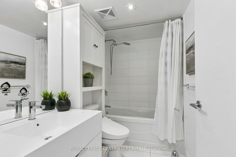 Photo 36 at 227 - 10 Capreol Court, Waterfront Communities C1, Toronto