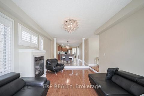 Photo 21 at 2 Carlson Place, Bowmanville, Clarington