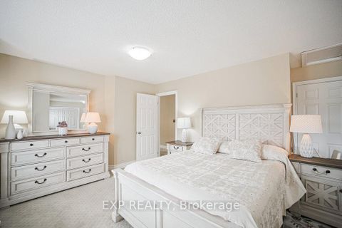 Photo 24 at 2 Carlson Place, Bowmanville, Clarington