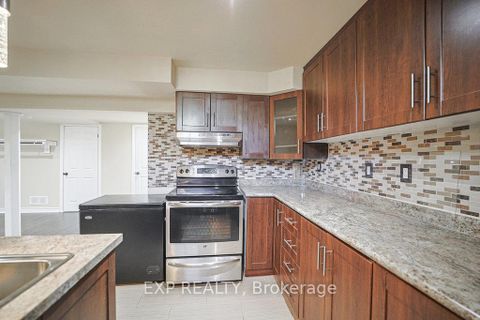 Photo 30 at 2 Carlson Place, Bowmanville, Clarington