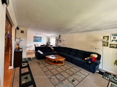 Photo 11 at 73 Hove Street, Bathurst Manor, Toronto