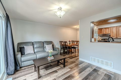 Photo 2 at 193 Nathan Crescent, Painswick South, Barrie