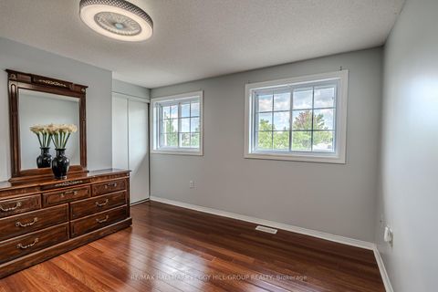 Photo 12 at 193 Nathan Crescent, Painswick South, Barrie