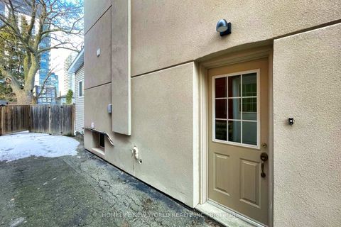 Photo 25 at 226 Hillsdale Avenue E, Mount Pleasant West, Toronto