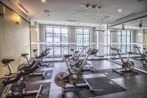 Photo 6 at 805 - 300 Front Street, Waterfront Communities C1, Toronto
