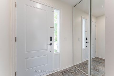 Photo 5 at 128 Cottonwood Court, Bayview Country Club Estates, Markham