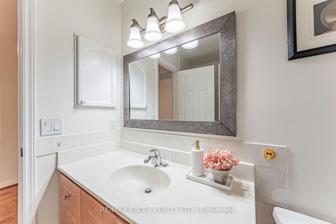 Photo 37 at 128 Cottonwood Court, Bayview Country Club Estates, Markham