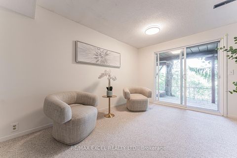 Photo 41 at 128 Cottonwood Court, Bayview Country Club Estates, Markham