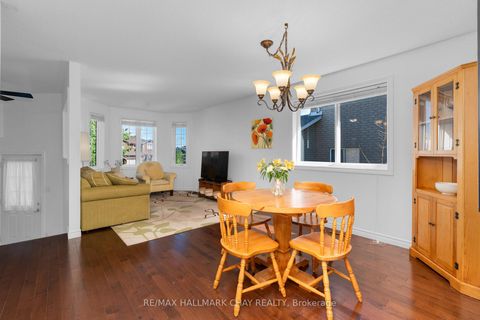 Photo 7 at 63 Masters Drive, East Bayfield, Barrie