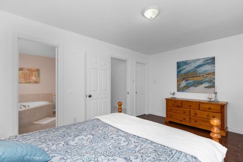 Photo 13 at 63 Masters Drive, East Bayfield, Barrie
