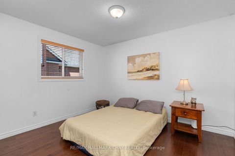 Photo 17 at 63 Masters Drive, East Bayfield, Barrie