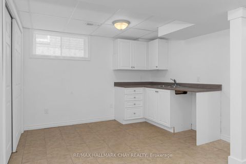 Photo 22 at 63 Masters Drive, East Bayfield, Barrie