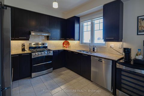 Photo 10 at 6 Collip Place, Victoria Village, Toronto
