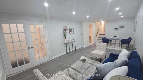Photo 5 at 120 Duncanwoods Drive, Humber Summit, Toronto