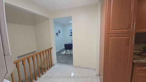 Photo 14 at 120 Duncanwoods Drive, Humber Summit, Toronto