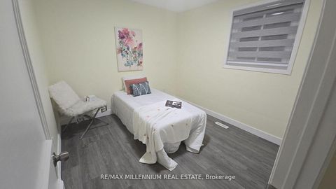 Photo 18 at 120 Duncanwoods Drive, Humber Summit, Toronto