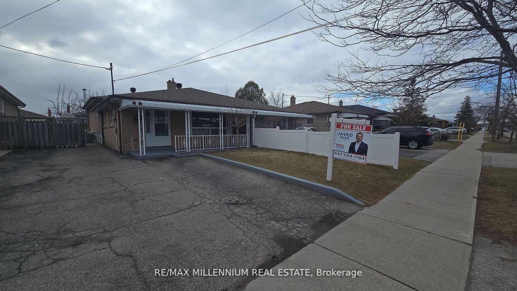 120 Duncanwoods Drive, Humber Summit, Toronto 