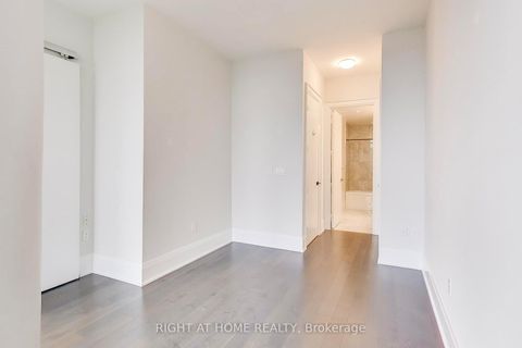Photo 6 at 1126 - 39 Queens Quay E, Waterfront Communities C8, Toronto