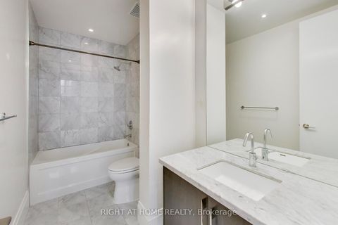Photo 10 at 1126 - 39 Queens Quay E, Waterfront Communities C8, Toronto