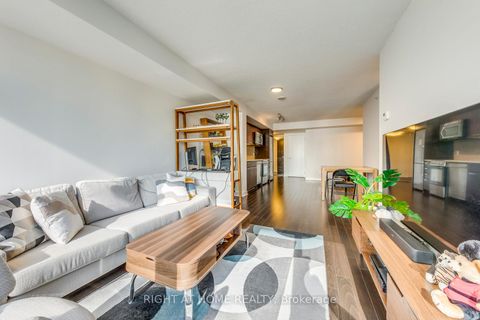Photo 17 at 1306 - 295 Adelaide Street W, Waterfront Communities C1, Toronto