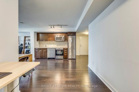 Photo 20 at 1306 - 295 Adelaide Street W, Waterfront Communities C1, Toronto