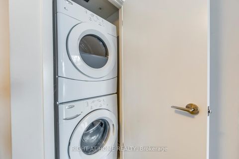 Photo 24 at 1306 - 295 Adelaide Street W, Waterfront Communities C1, Toronto