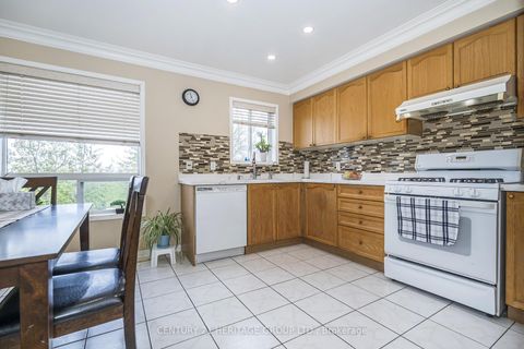 Photo 15 at 164 Jenkinson Way, Dorset Park, Toronto