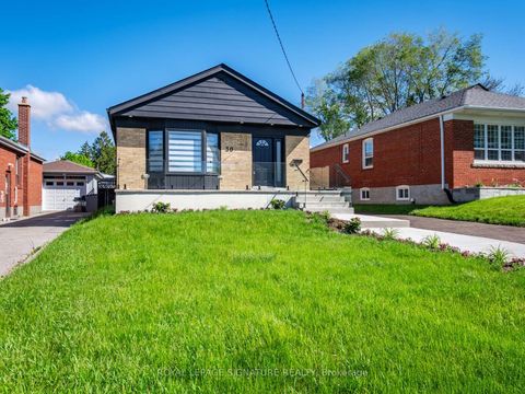 Photo 1 at 30 Japonica Road, Maryvale, Toronto