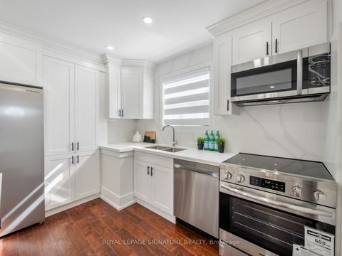 Photo 8 at 30 Japonica Road, Maryvale, Toronto