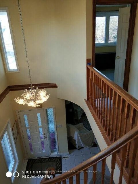 Photo 2 at 355 Patricia Avenue, Newtonbrook West, Toronto