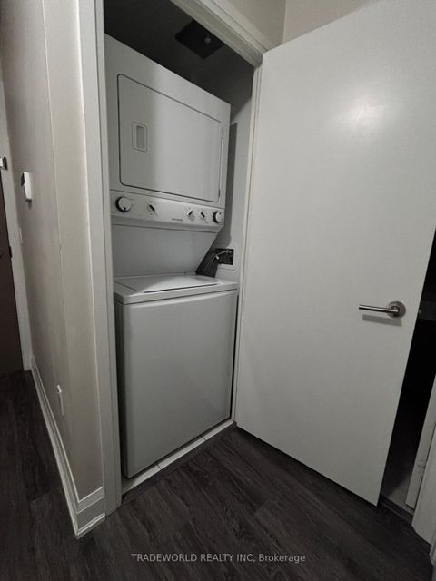Photo 11 at 508 - 160 Vanderhoof Avenue, Thorncliffe Park, Toronto