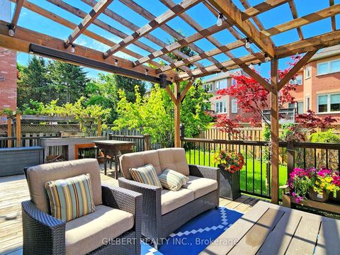 Photo 26 at 90 Chiswick Crescent, Aurora Highlands, Aurora