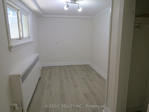 Photo 5 at 179 Thirtieth Street, Alderwood, Toronto