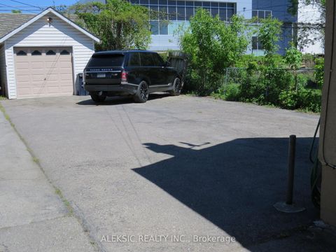 Photo 12 at 179 Thirtieth Street, Alderwood, Toronto