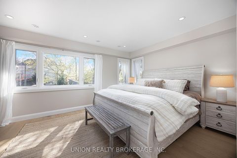 Photo 19 at 273 Lee Avenue, The Beaches, Toronto