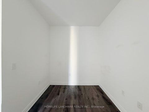 Photo 6 at 501 - 11 Wellesley Street W, Bay Street Corridor, Toronto