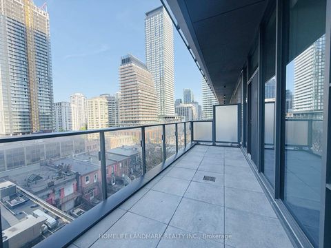 Photo 12 at 501 - 11 Wellesley Street W, Bay Street Corridor, Toronto
