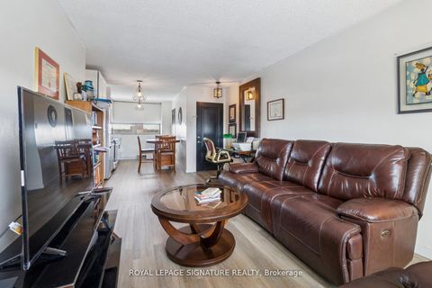 Photo 5 at 720 - 4645 Jane Street, Black Creek, Toronto