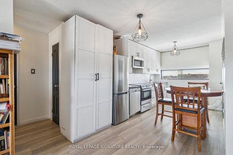Photo 6 at 720 - 4645 Jane Street, Black Creek, Toronto
