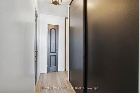 Photo 9 at 720 - 4645 Jane Street, Black Creek, Toronto