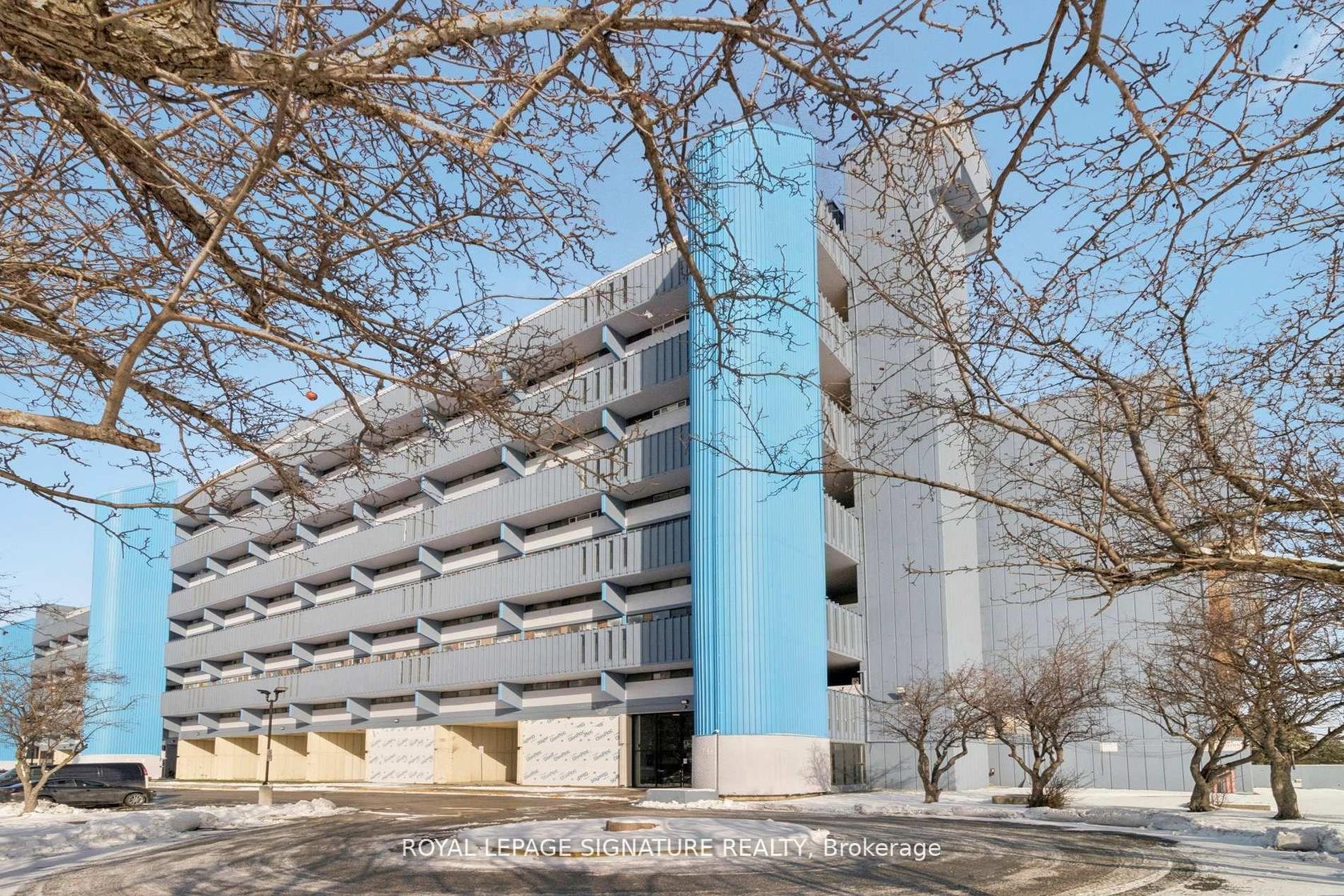 720 - 4645 Jane Street, Black Creek, Toronto 