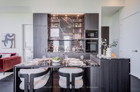 Photo 6 at PH4 - 11 Yorkville Avenue, Annex, Toronto