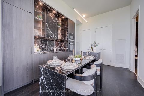 Photo 7 at PH4 - 11 Yorkville Avenue, Annex, Toronto